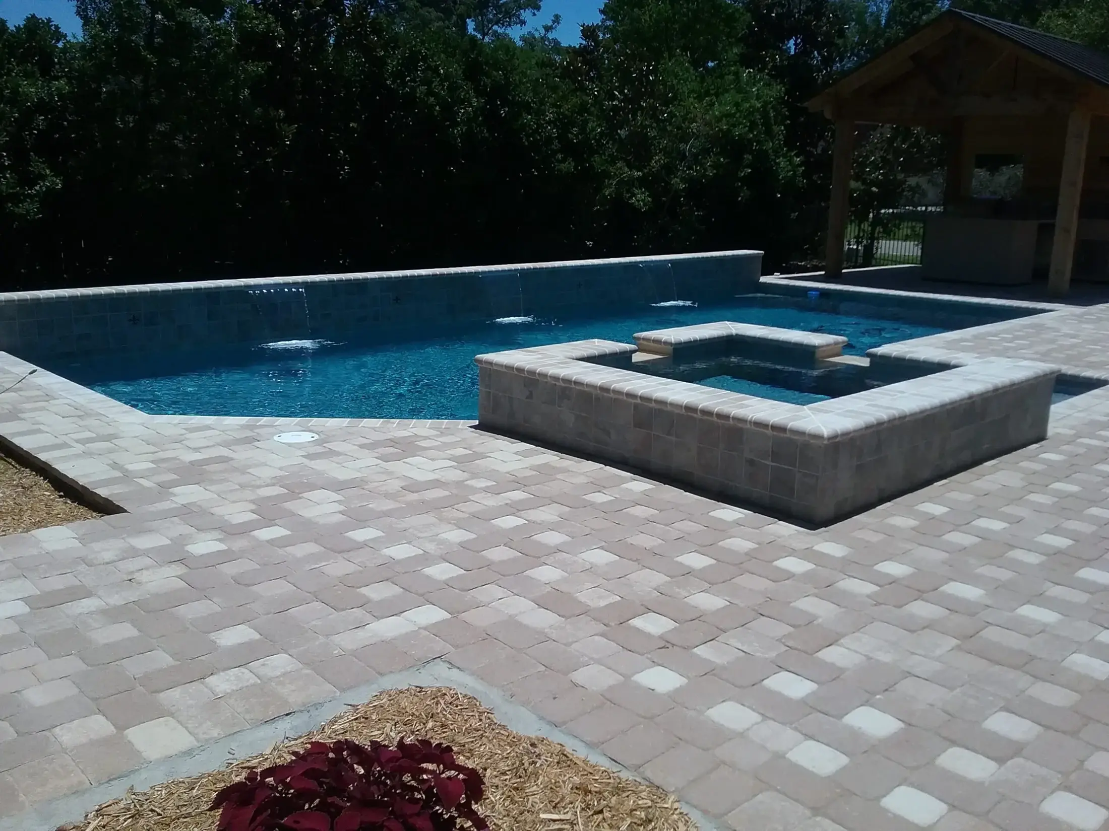 Detail of Clearwater pool materials and surrounding decking